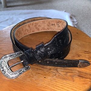 Eagle Leather vintage western Black Embossed Belt with Silver Buckle size 40 USA